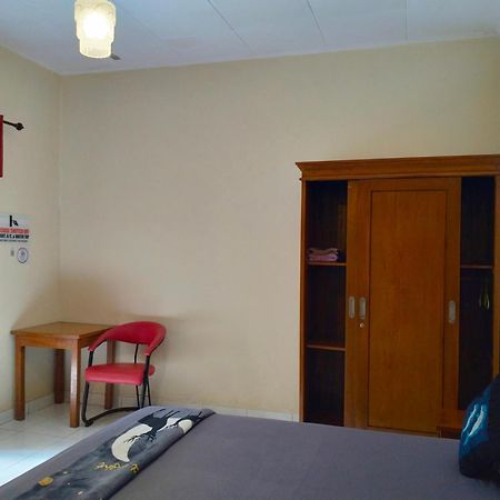 Kaia Lovina Guest House Eksteriør bilde